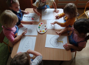 Malujemy jesienne drzewa