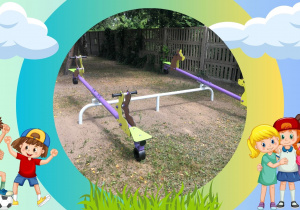 Nowy sprzęt ogrodowy dla dzieci na przedszkolnym placu zabaw.